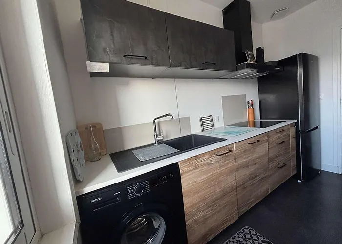 T3 Lumineux Au Centre De Royan, A 500m De La - Fr-1-494-222 Apartmán Royan