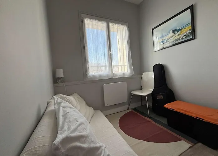 T3 Lumineux Au Centre De Royan, A 500m De La - Fr-1-494-222 Royan